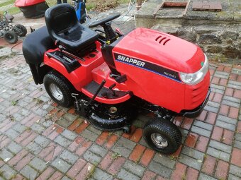 Zahradní traktor Snapper 1840 - 2