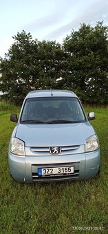 Peugeot Partner Havarované, 5/2004, 159 866 km - 2