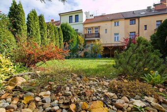 Prodej rodinného domu 212 m2, pozemek 122 m2, Libušina, Roud - 2