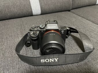 Sony alpha a7 II + Sony FE 50mm - 2