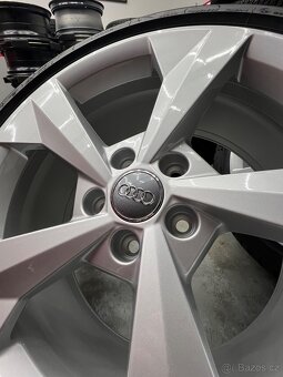 Audi a3, golf, Octavie r18 225/40 nejeté zimní - 2