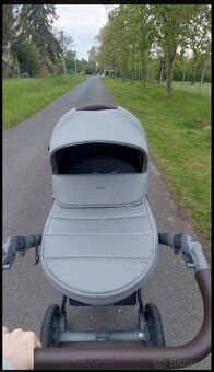 Kočárek, autosedačka - 2