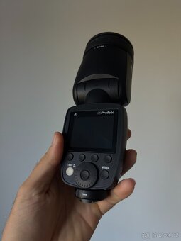 Profoto A1 - 2