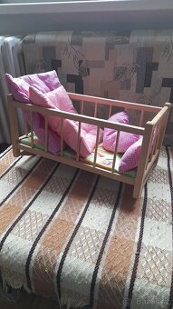 Postýlka pro panenky - 2