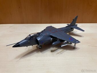 Kovové modely letadel (1:72,1:100) - 2