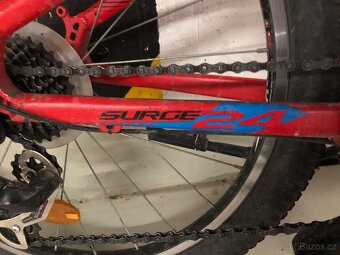 Rock Machine surge 24 - 2