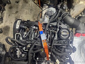 Prodám kompletní motor CAY - 2