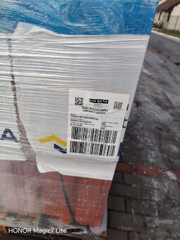 Prodám střešní tašku - 2