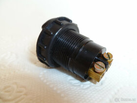 Přístrojová autozásuvka na MULTICAR 22 - 2