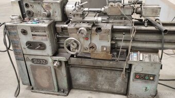 Soustruh hrotový SU 32 - 2