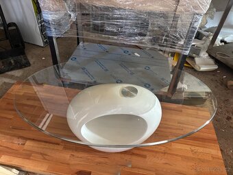 Konferenční stolek - 2