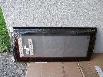 Okno č. 1 ke karavanu HOBBY - rok 2014 - 2