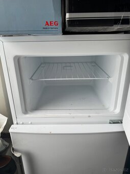 Lednice Candy s mrazákem - 2