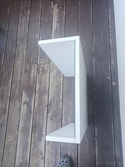 Zrcadlová polička - 2