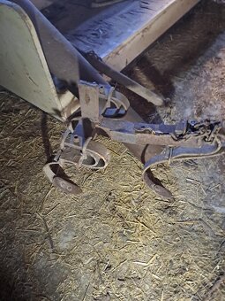 zemědělské stroje - 2