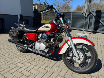 Honda VT 125 Shadow - 2