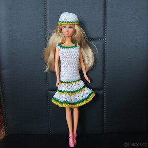 Barbie - šatičky s baretkem na panenku - 2