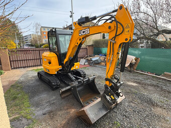 Bagr JCB 35z-1, 436mth, 2022, powertilt - stav nového stroje - 2