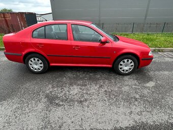 Octavia I Tour - 1.6 MPi 75kw 2010 - 2