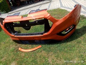 Ford Custom - 2