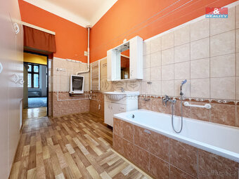 Prodej bytu 2+1, 69 m², Karlovy Vary, ul. T. G. Masaryka - 2