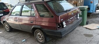 Škoda forman Solitaire. - 2