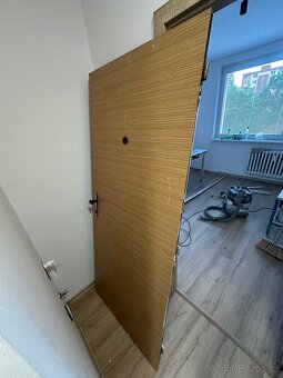 Protipožární dveře Pravé 80 - 2
