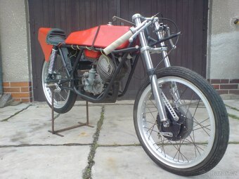 Dobový závodní motocykl silniční stavba dragster motokára nd - 2