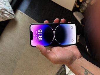 Prodám Iphone 14 - 2