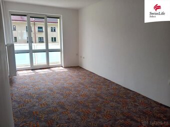 Pronájem bytu 2+1 54 m2 Seifertova, Úpice - 2