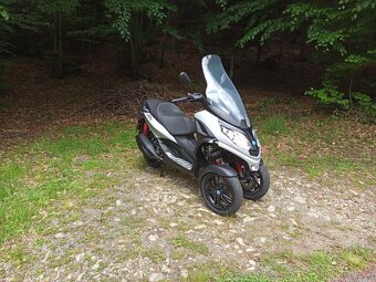 Piaggio MP3 HPE 300 Sport, koupeno jako nové v ČR - 2