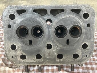 Hlava motoru Güldner 2DN.. ADN, ADS - 2