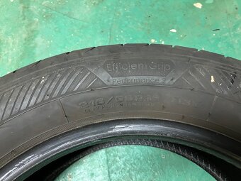 Letní GOODYEAR 215/55 R16 93V, 8 mm - 2