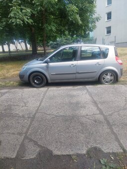 Renault Megane Scenic - 2
