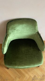 Nové designové křeslo z odolného sametu - 2