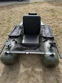 Prodám Zeck bellyboat + elektromotor Rhino CR30VF - 2