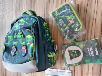 Oxybag batoh aktovka Play world minecraft - 2