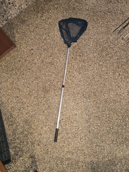 Kompletní rybářská sada pruty, podběrač a příslušenství - 2