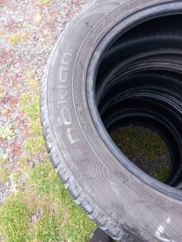 215/55R16 - 2