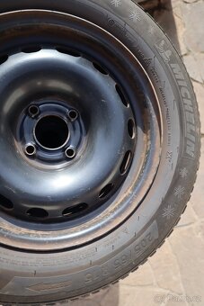 Zimní kola 205/65 r 15,4 × 108, 65,1 - 2
