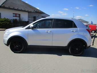 SSANGYONG KORANDO D20T Executive AWD bez koroze 2011 - 2