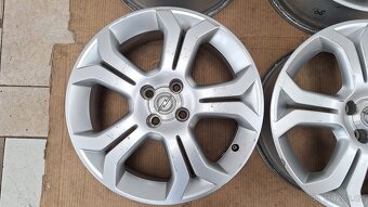 Alu kola Opel 17" 4x100 6,5J ET44 Meriva Corsa - 2
