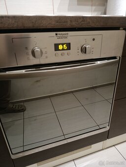 Prodám vestavnou troubu a sklokeramickou desku - 2