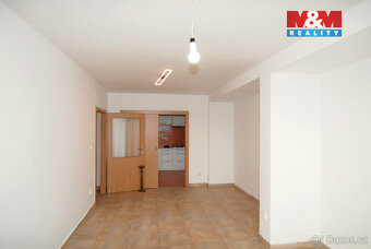 Pronájem bytu 3+1, 78 m², Ostrava, ul. Ahepjukova - 2