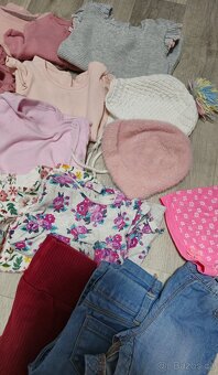 Balík oblečení na holčičku vel. 68 - 2