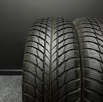 2ks pneu Bridgestone 205/60/17 - 2