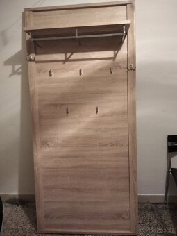 Věšáková stěna - 2