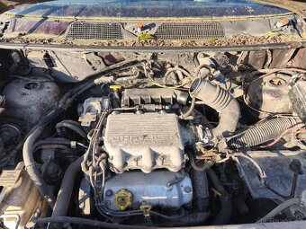 Náhradní díly Chrysler Voyager - 2