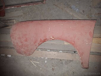 Blatníky Škoda 100 - 2