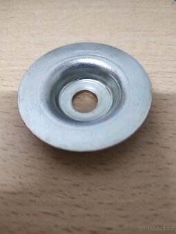 Miska zadního tlumiče - 2